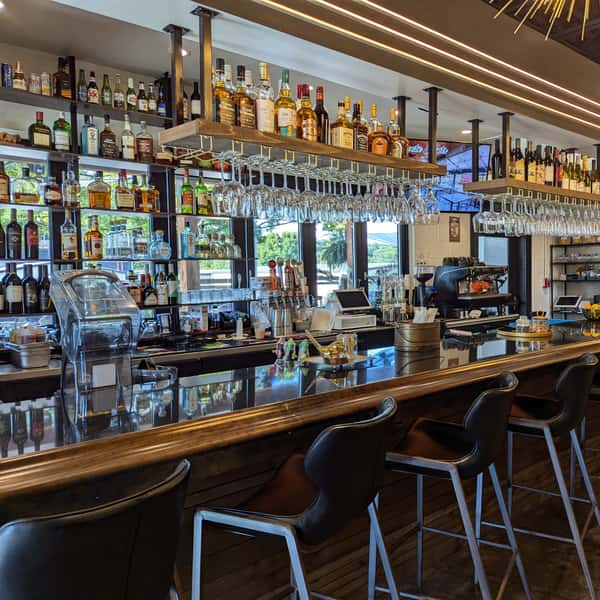 Le Gabrielle Monroe Bar