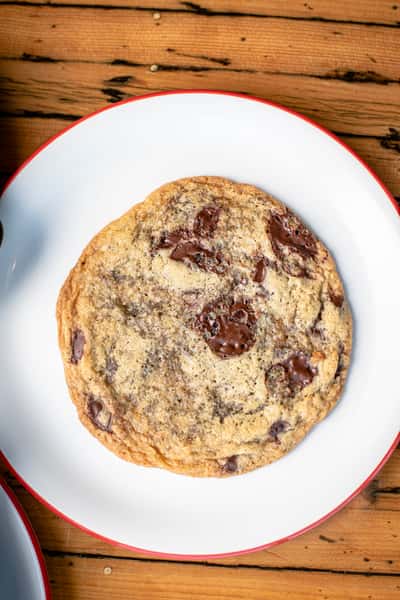 XL Chocolate Chip Cookie