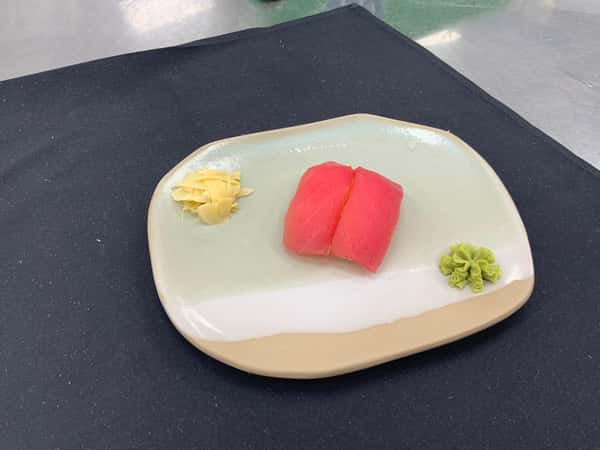 Nigiri Maguro (Tuna)