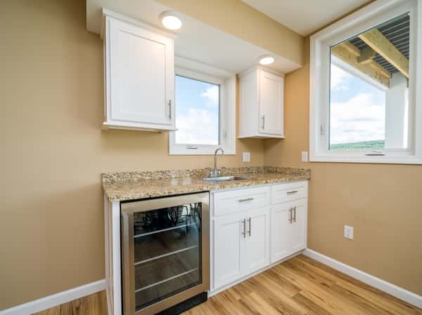 m2 wet bar