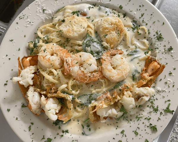 Seafood Alfredo