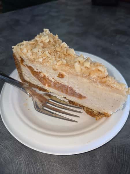 Hot Honey Peach Cheesecake