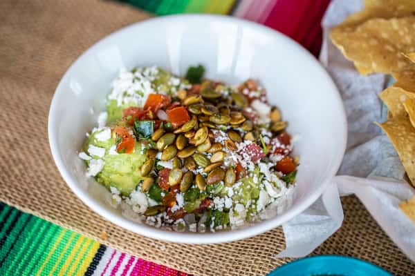 Guacamole Completo Dinner Flores Mexican Restaurant Mexican