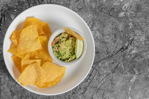 Chips & Guacamole
