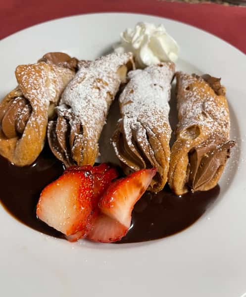 CANNOLI