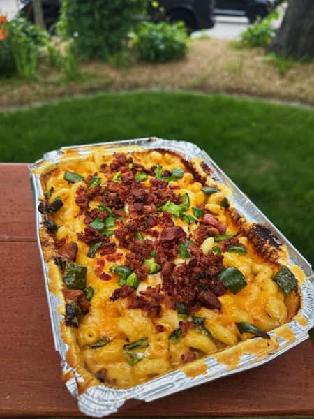 Mac and cheese loaded with bacon