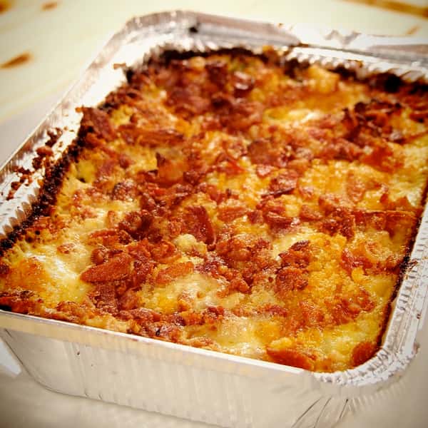 Bacon and Jalapeno Mac and Cheese