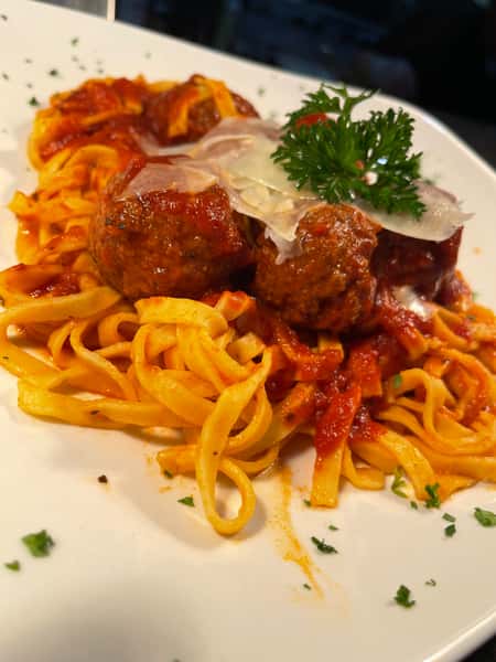 Linguini with Meatballs
