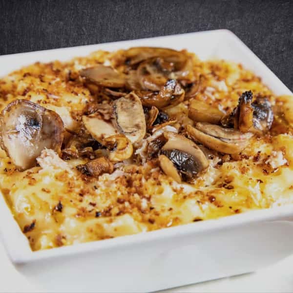 White Truffle and Mushroom Mac & Cheese(C)