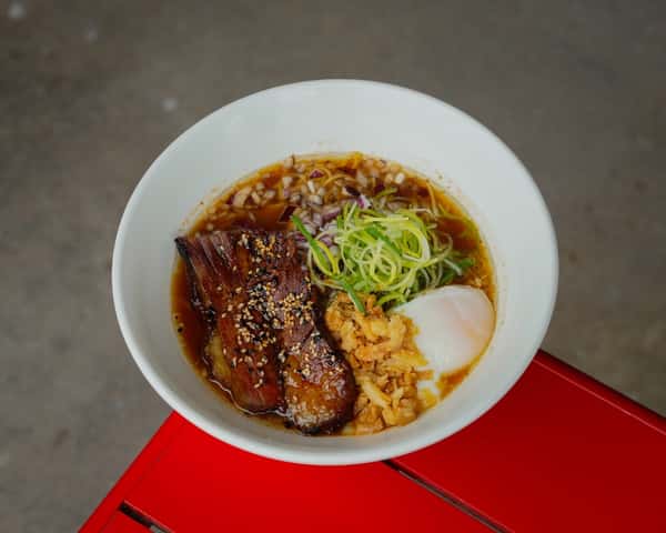 Shoyu Ramen 醤油ラーメン