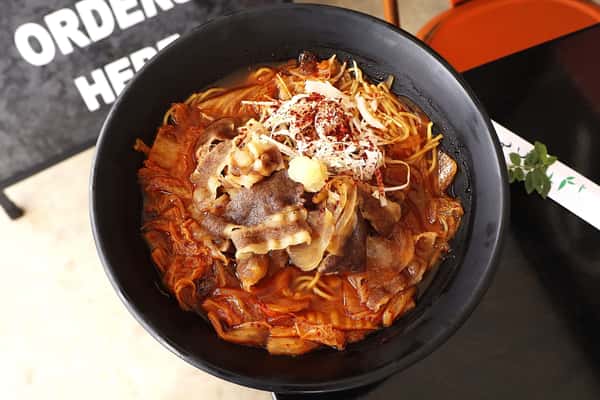 Beef Kimchi Ramen キムチラーメン