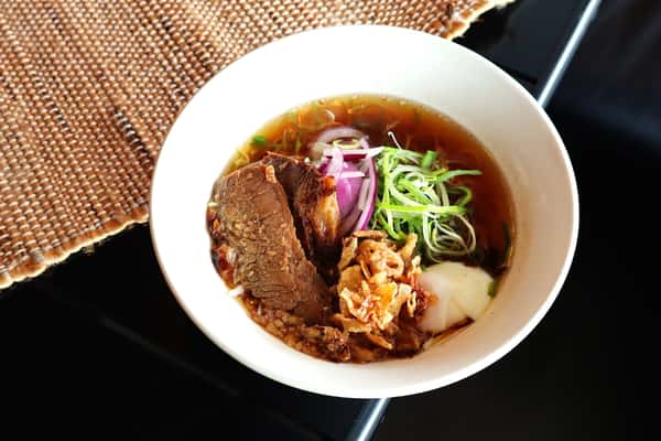 Shoyu Ramen 醤油ラーメン