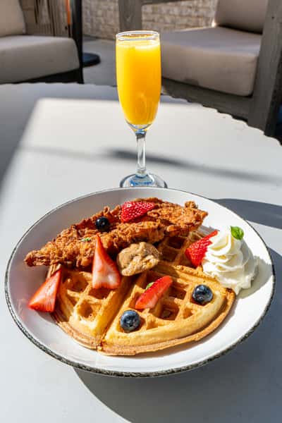 Chicken & Waffles