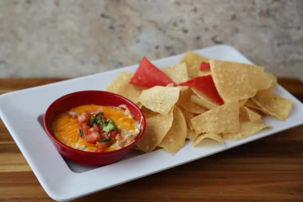 Southwest Crabmeat Artichoke Dip