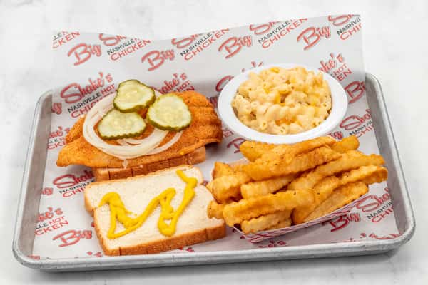 Loaded Catfish Sammich'