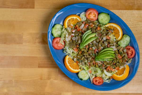 Ensalada De Nopales