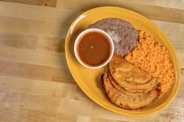 Quesa-Tacos Combo