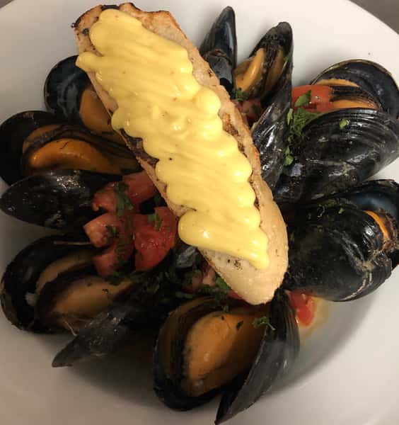 Steamed Cape Mussels