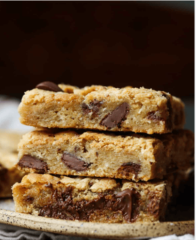 Blondie With Nuts