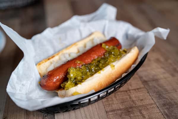 Classic hot dog