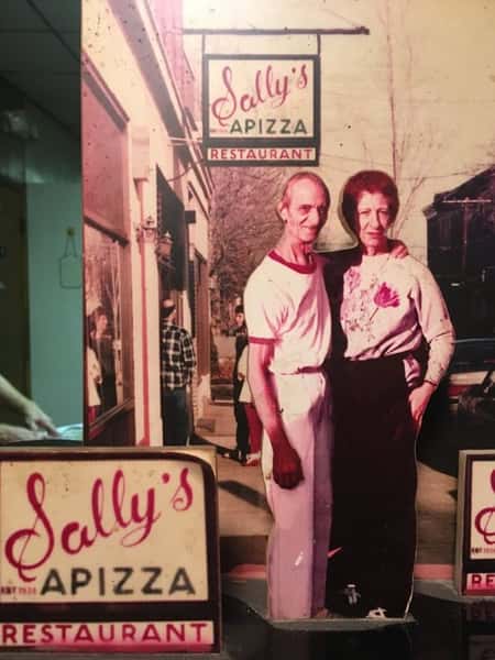 Sally's Pizza with Owners