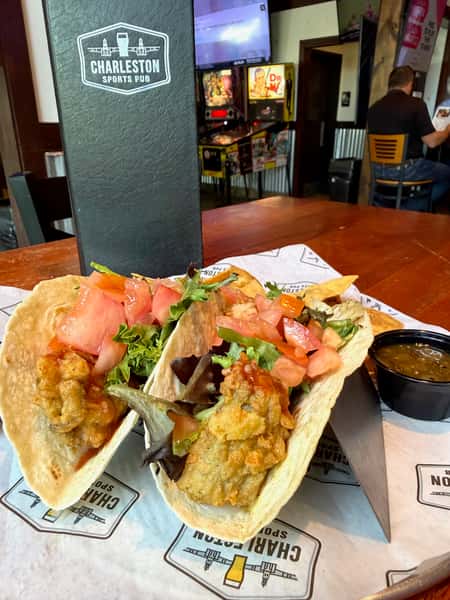 Spicy Garlic Fried Oyster Tacos