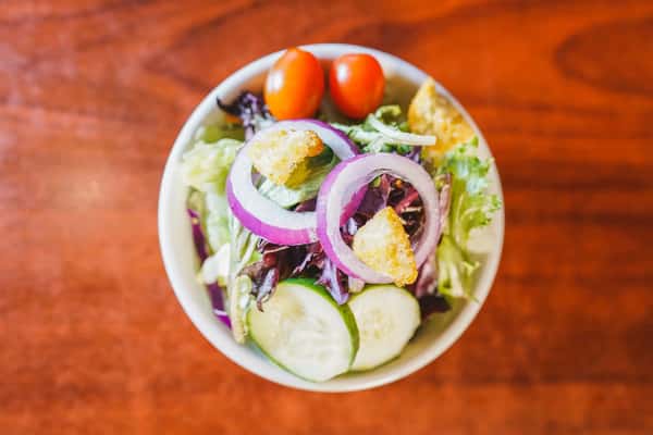 Salad dish