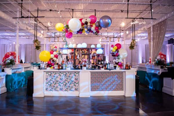 90's Prom Party decorations