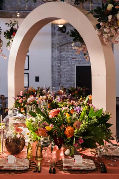Bold: Flowers