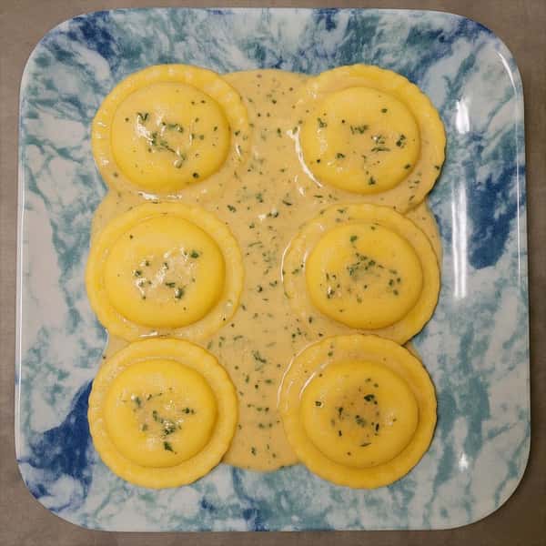 Spinach and Cheese - Choice of Sauce Require