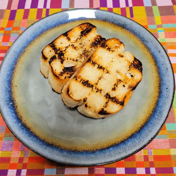 Flame Grilled Toasted Bread - 16 Slices
