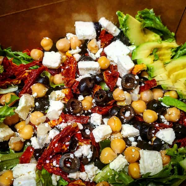 Mediterranean Tuna Salad