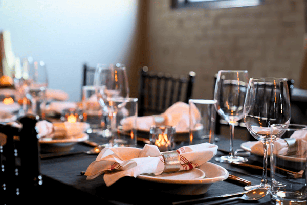 Catering, Private Dining - table, wine glasses, dinnerware