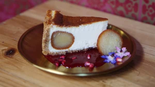 Gulab Jamun Cheese Cake