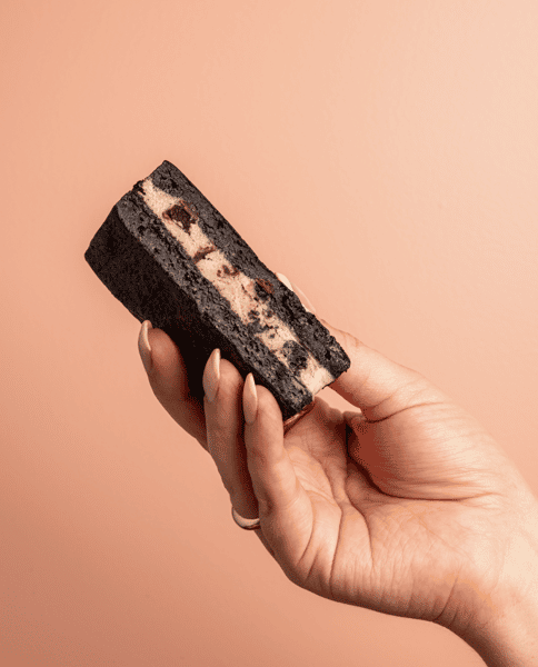 Cookies & Cream Soft Serve Sandwich