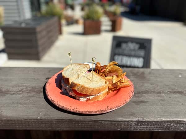 Tuna Sandwich
