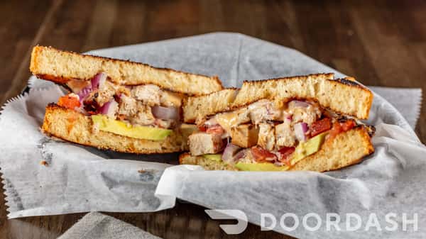 Chicken Pesto Sandwich