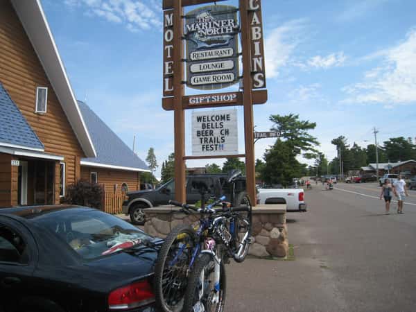 Meriner North Sign