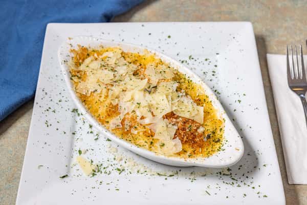 Herb Garlic Lobster Mac and Cheese