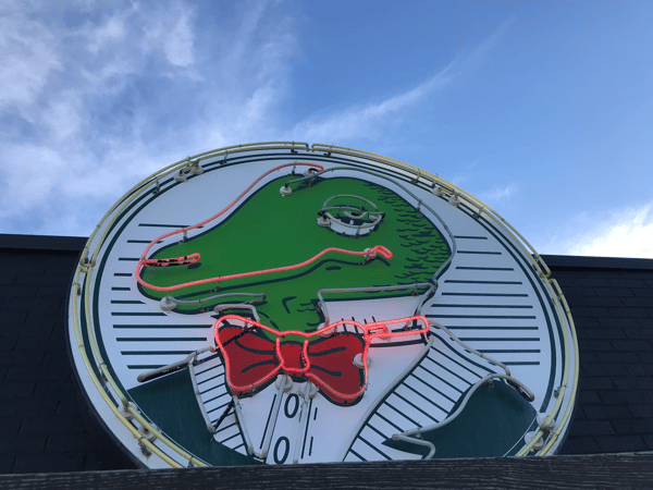 BH Outdoor Lizard logo