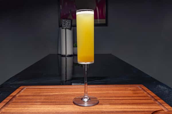 Mimosa Tower Pinnapple