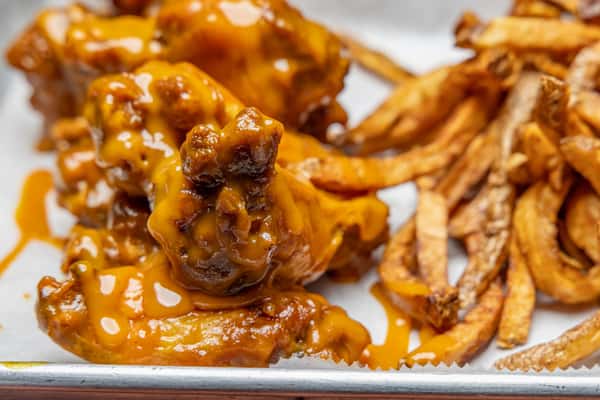 Honey Hot Wings