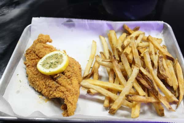 1 Pc U.S. Farm-Raised Catfish - The Genre Memphis Staple
