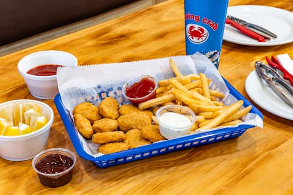 F8. Chicken Nugget Basket (12)