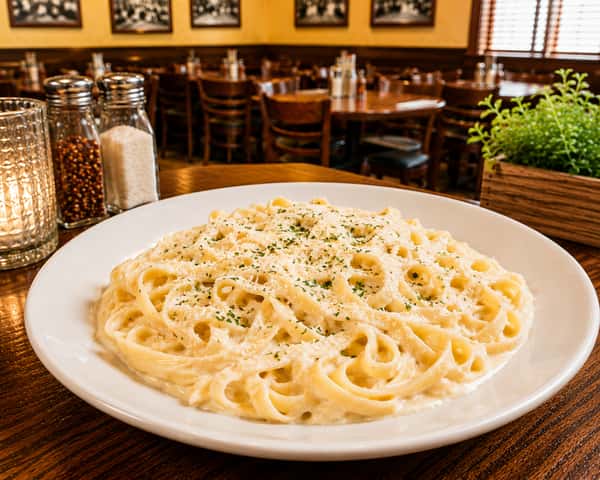 Fettuccine Alfredo