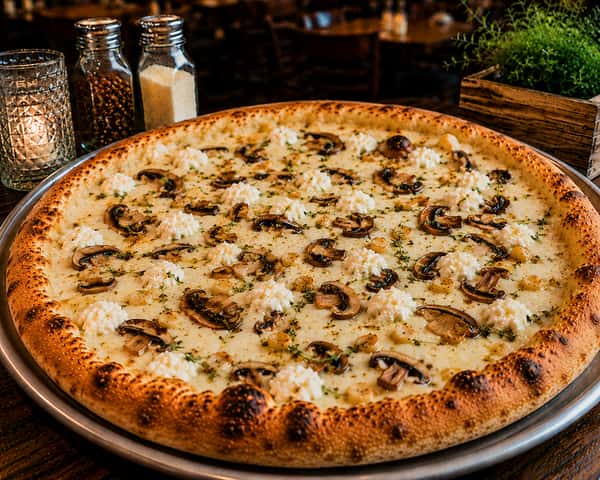 Large Roasted Garlic & Mushrooms