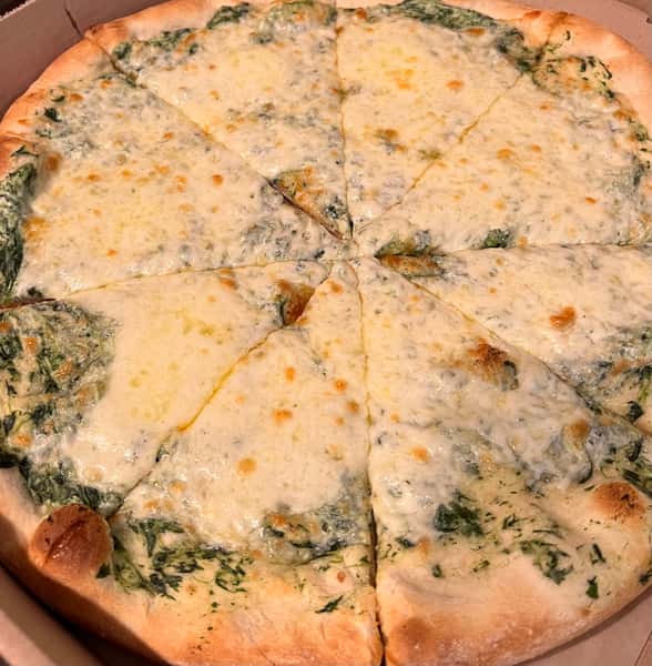 Spinach & Roasted Garlic Pizza