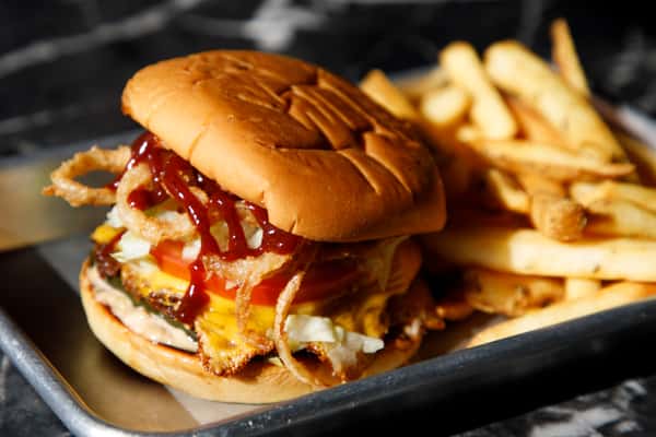 Western Bacon BBQ Smash Burger