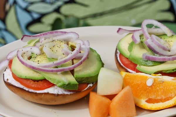 Avocado & Lemon Pepper