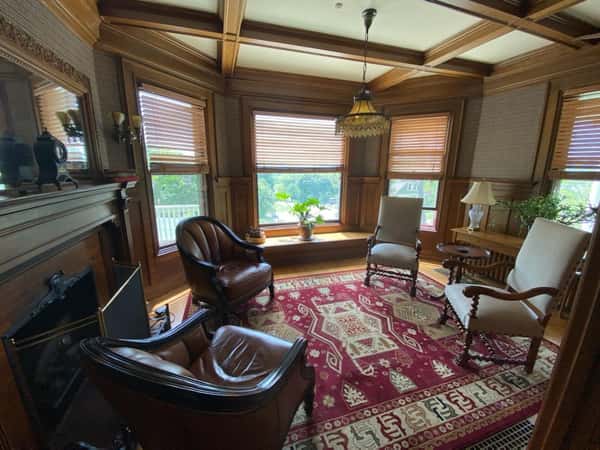 oak room